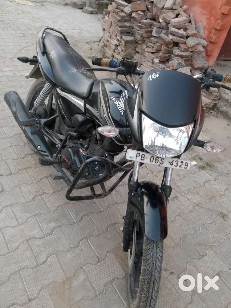Honda shine all original all documents bikul saaf condition bich
