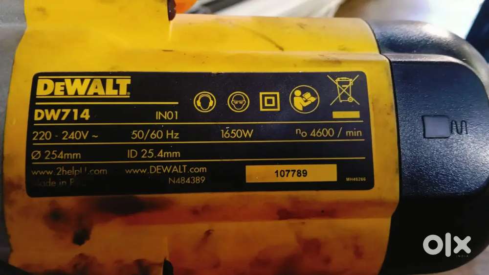 DEWALT aluminium cutter