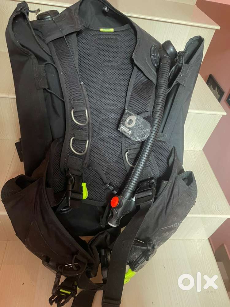 Scuba dving bcd