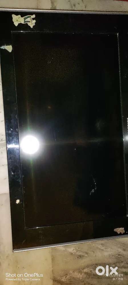 Samsung 36 inch HD tv