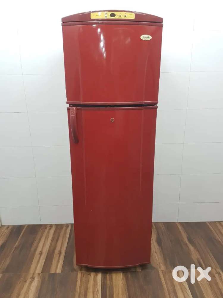 Whirlpool double door 300ltrs refrigerator