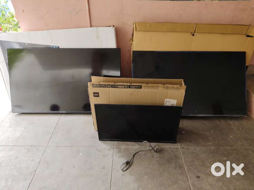 2 piece 55 inch TV 1 piece 32 inch TV