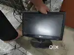Lenovo desktop with keyboard mouse monitor