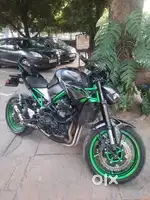 KAWASAKI Z900 (2023)