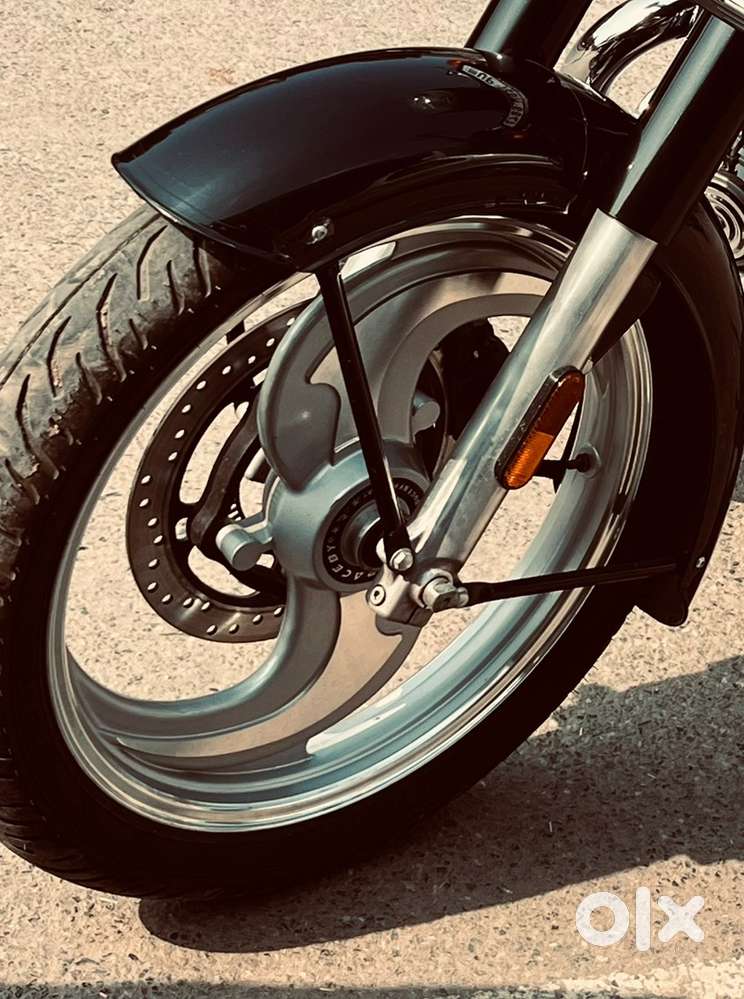 S alloy Batalion Black