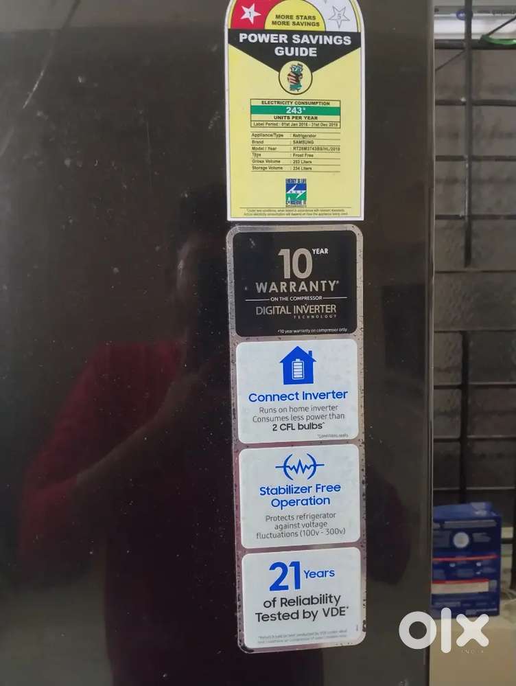 SAMSUNG REFRIGERATOR