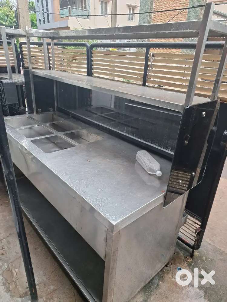 Curry counter hotel restarent
