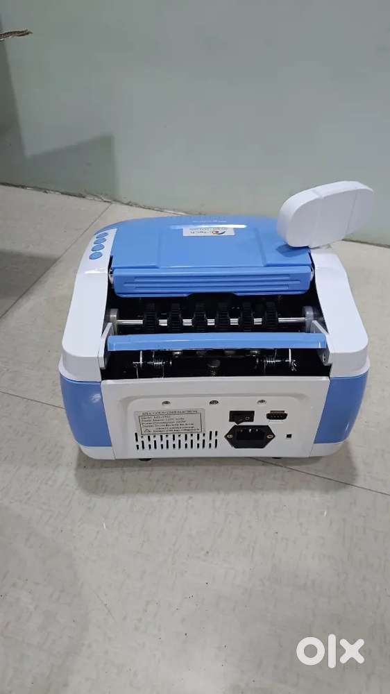 Intelligent Digital Money Counter and Detector