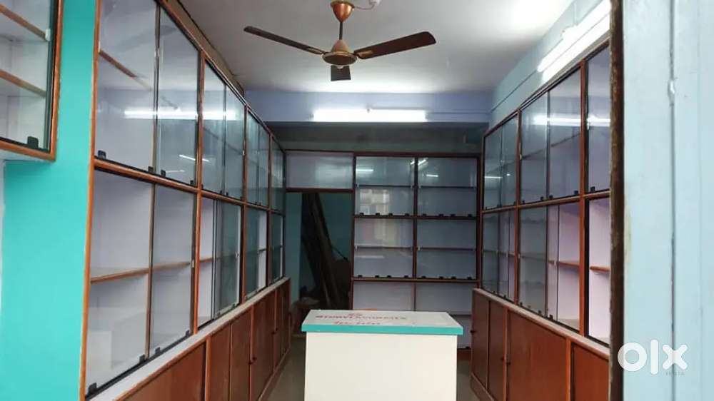 Medical store furniture