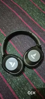 Boat Headphone
