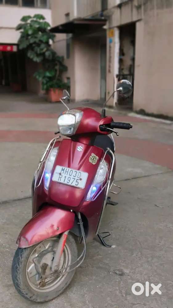 Access 125 red cherry colour