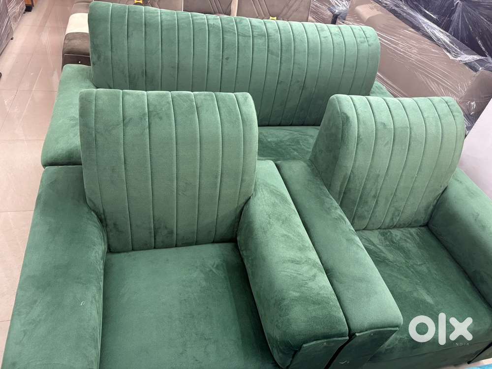 10500/-New Sofa Set 5 sear Wholesale Price par Finance Available