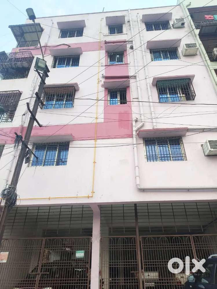 3bhk flat available for sell in mango near aylex