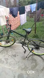 Hercules bicycle neon alloy wheel