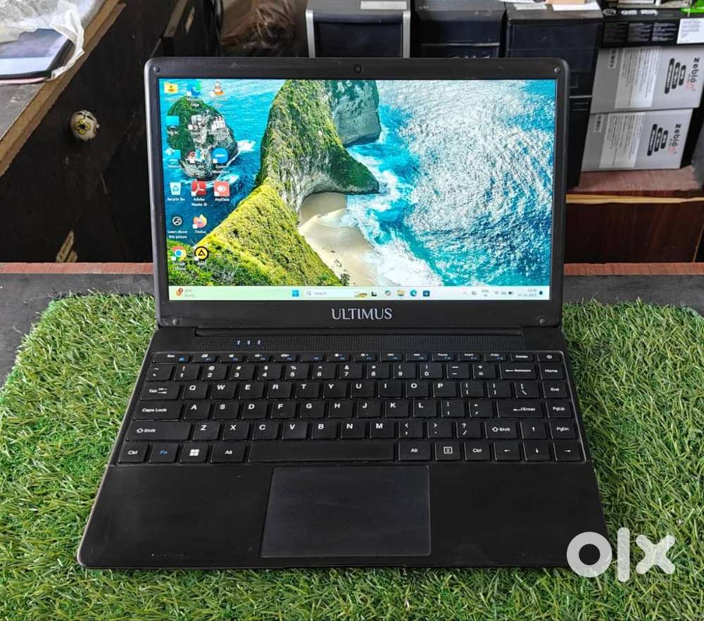 ◼️ Intel Core i5 10th Gen with NVMe SSD Laptop