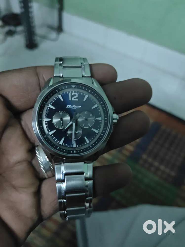 Titan octane watch