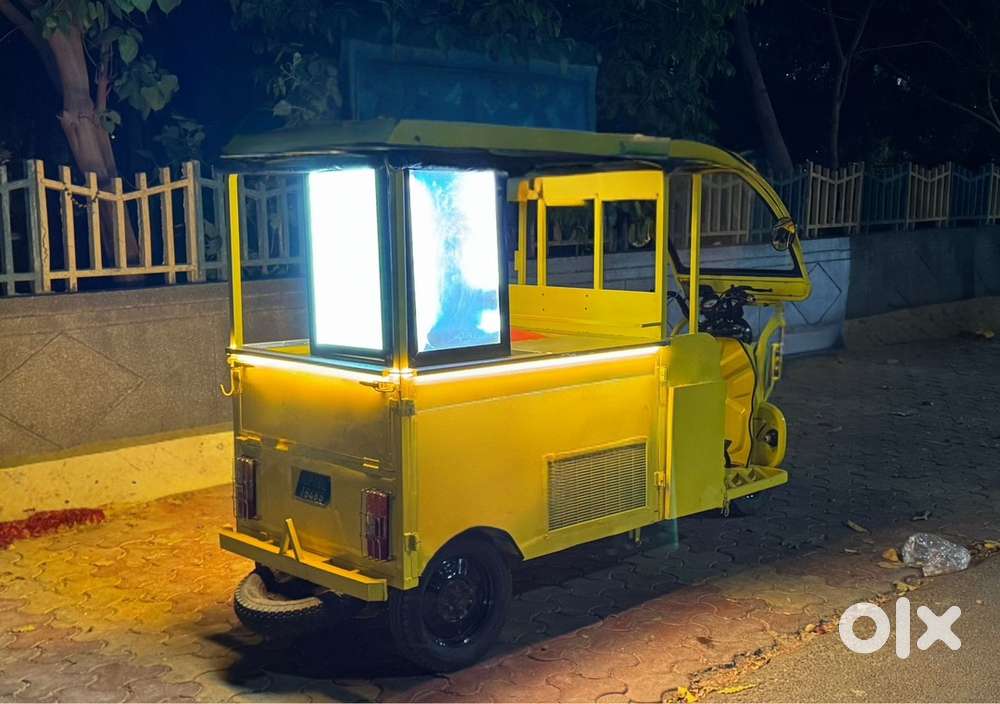Food cart + fridge + battery
