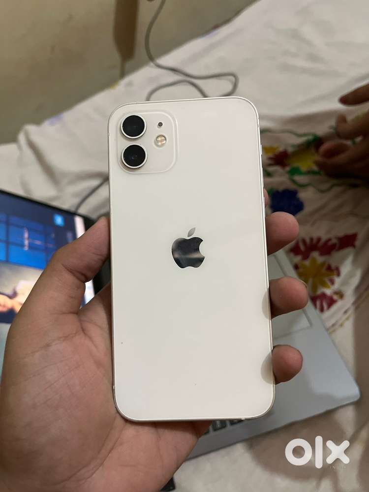 I phone 12 4 GB ram 128enternel