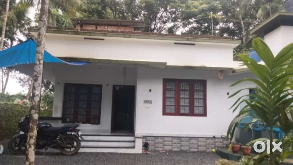 12സെൻഡ് സ്ഥലവും ഒരു നില ഫുൾ പണി തീർന്ന വീടും വില്പനയ്ക്ക്