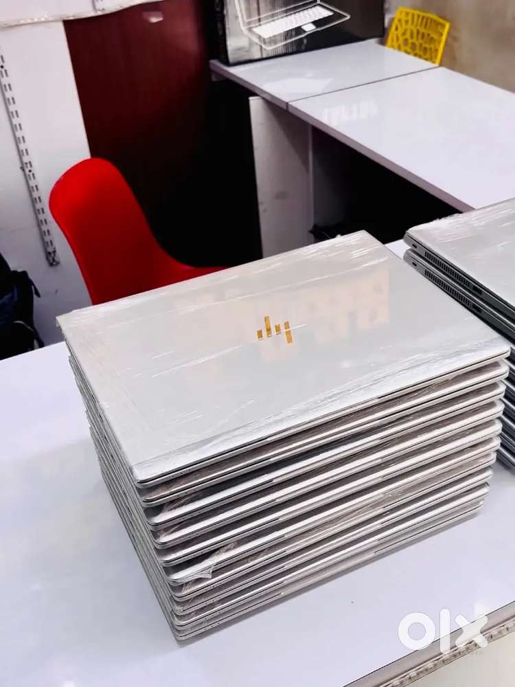 Offer available on laptop i3, i5 i7 10th, 8th generation available