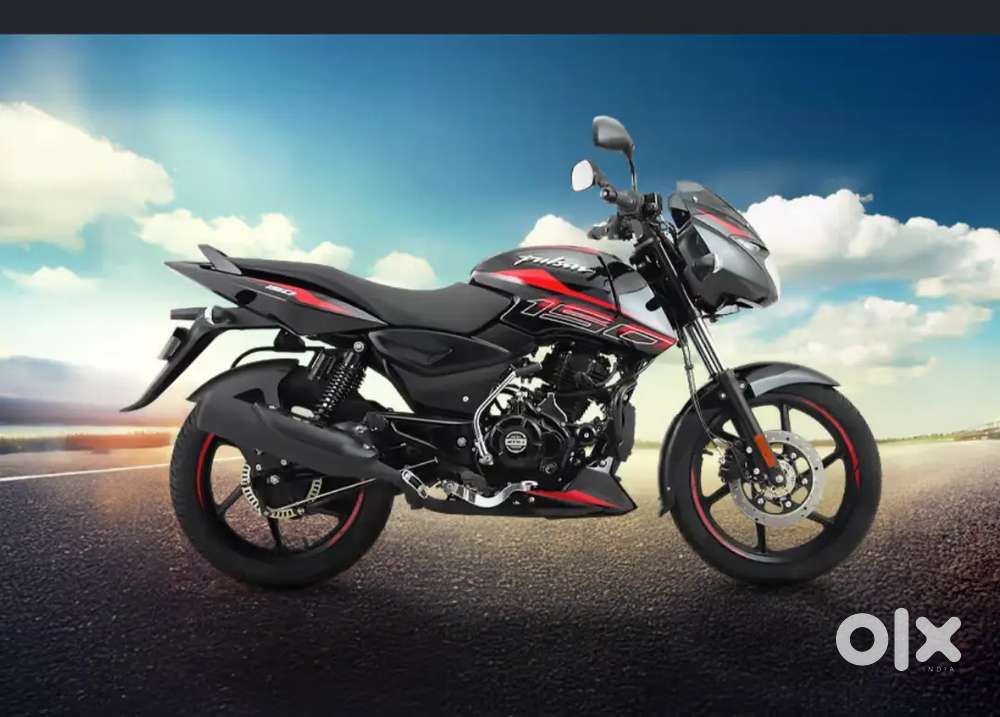 गाडी नविन आहे 2023 सालात डिसेंबर महिन्यात घेतली आहे