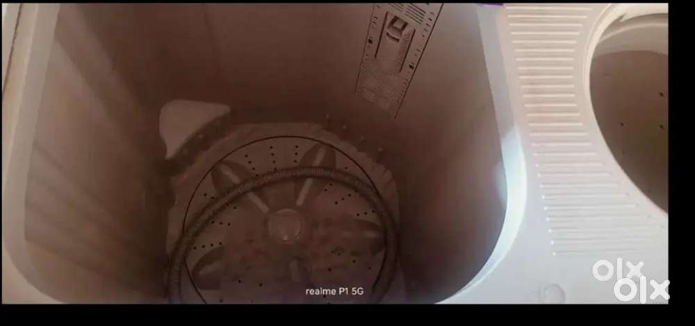 Semi automatic washing machine