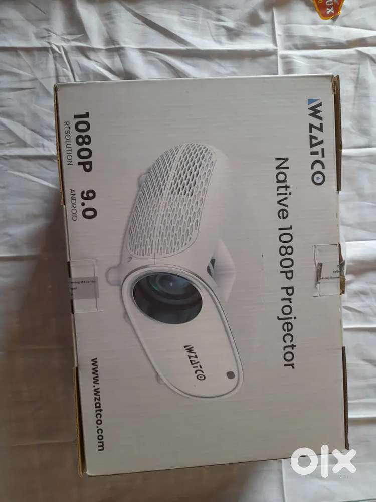 Wzatco native 1080 p projector & PORTRONICS blutooth speaker with mic