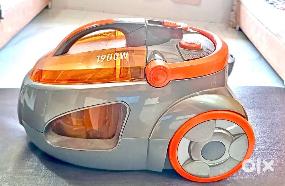 1900w Euraka Forbes Vacuum Cleaner