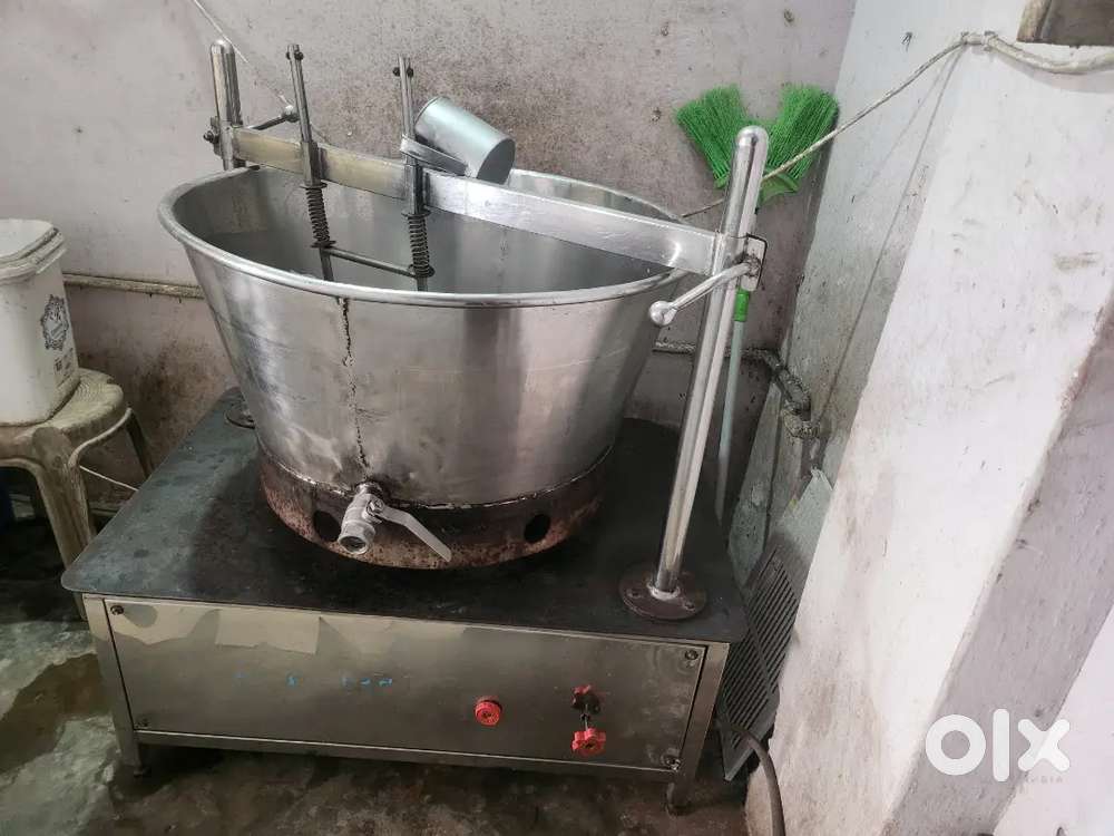 Mava mashine full working condition me 80 Ltr ki capesiti he