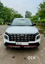 Hyundai Venue N Line 1.0 N8 Turbo DCT Dual Tone, 2023, Petrol