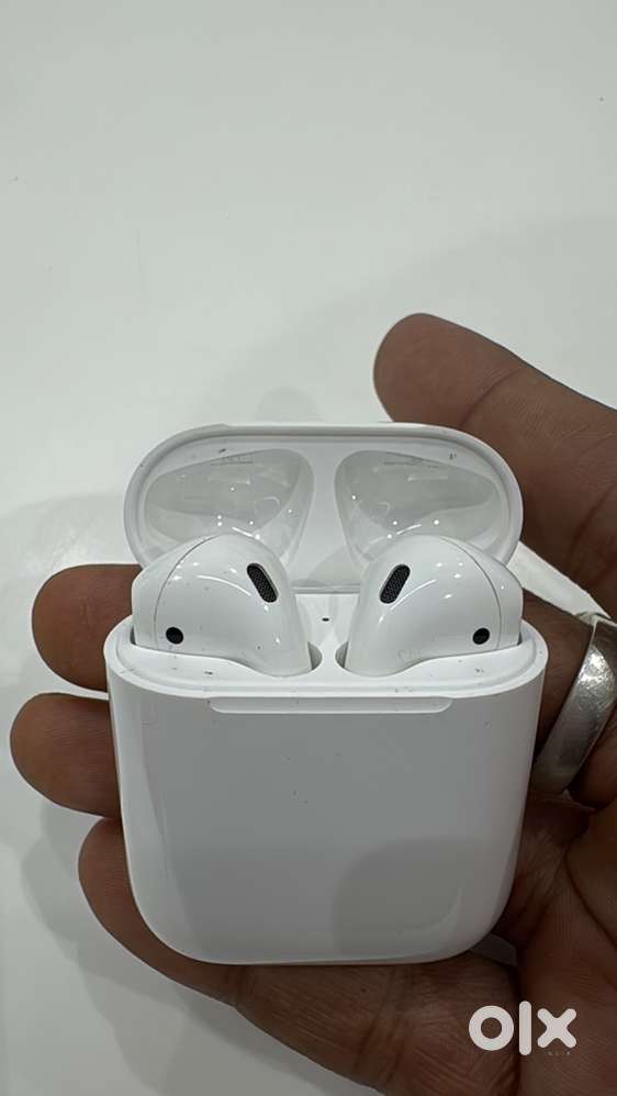 Apple airpods 2nd generation