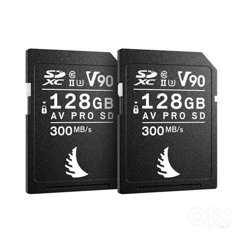 V90 CARD 128gb