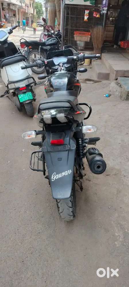 BAJAJ PULSAR 125