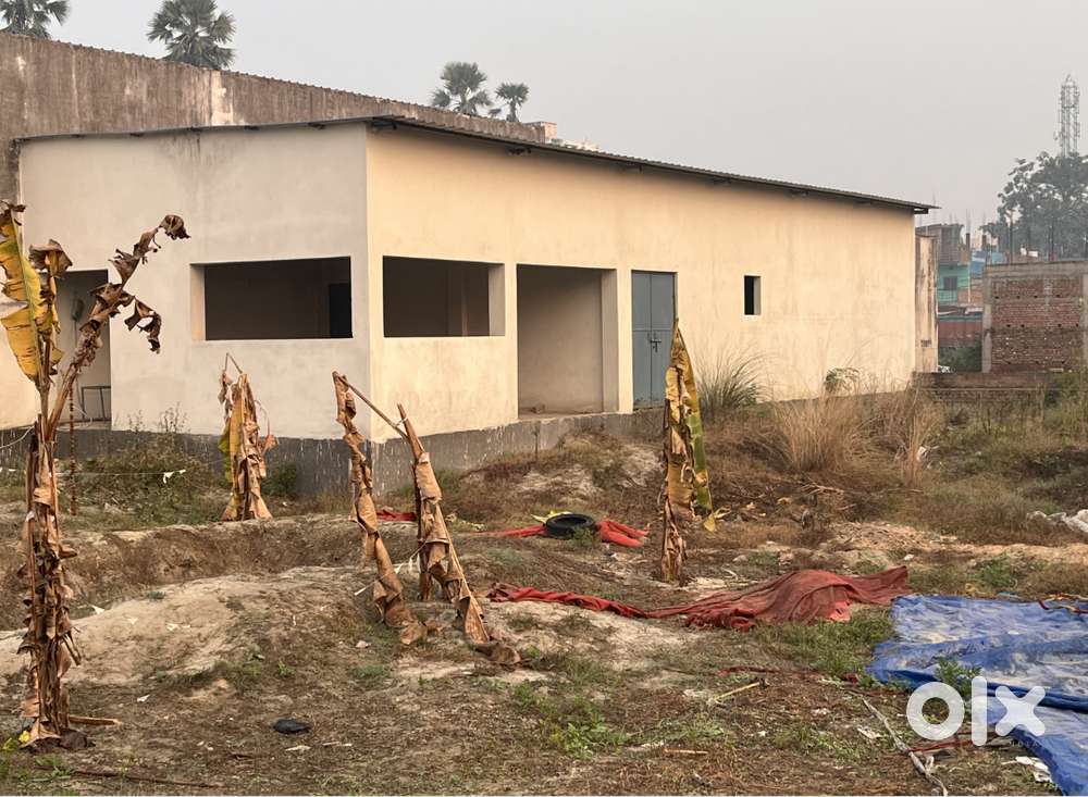 Well Made Godown in Hajipur near Bazar Samiti