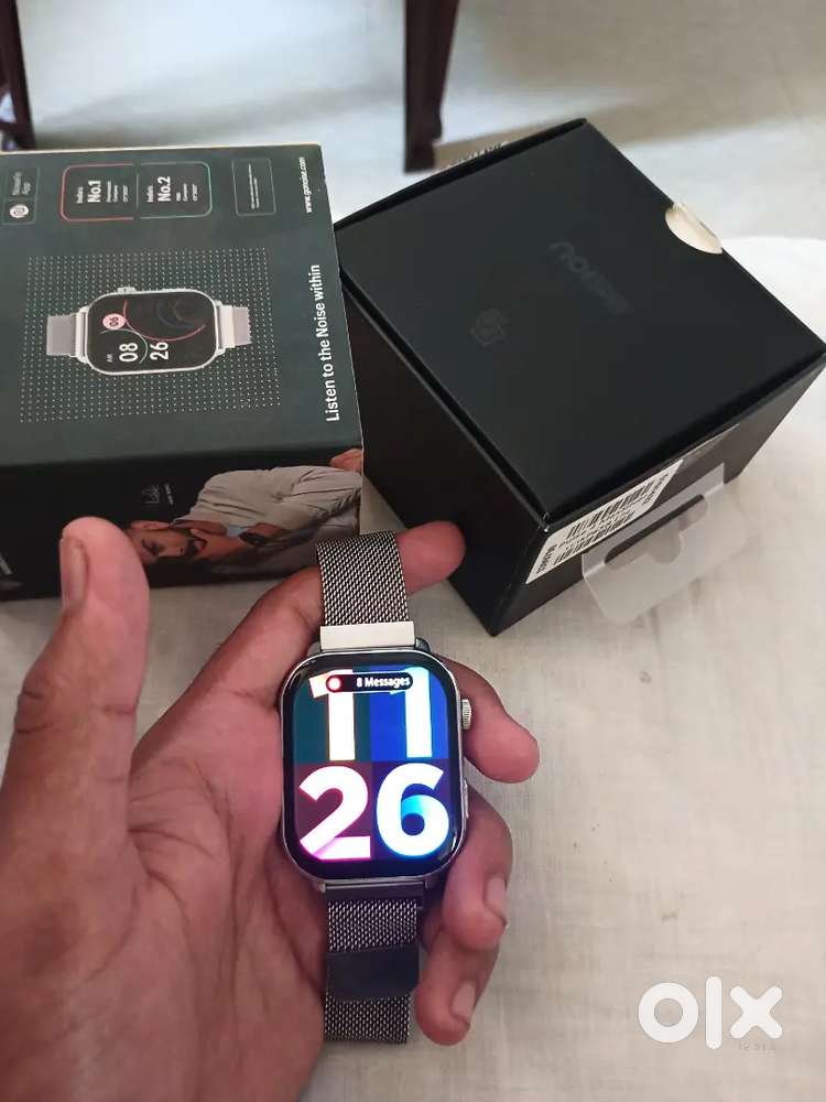 Noice colorfit pulse 4 max(full box like new)