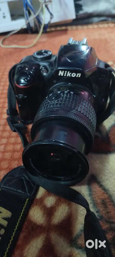 Nikon lens 55-200 new hai pura
