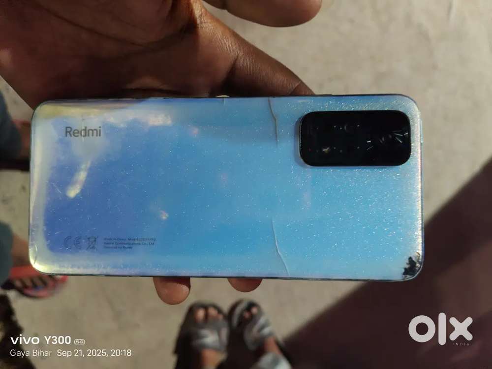 Redmi note 11 full condtion bill box and charjar sab kuch hai