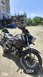 Suzuki intruder 150