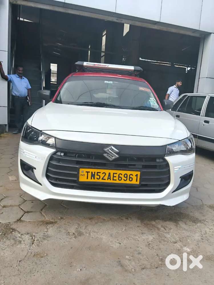 Driver wanted for Red Taxi