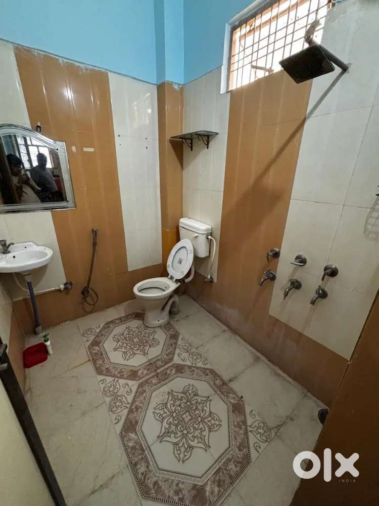 Flat for rent in kalindipuram Awas yojna