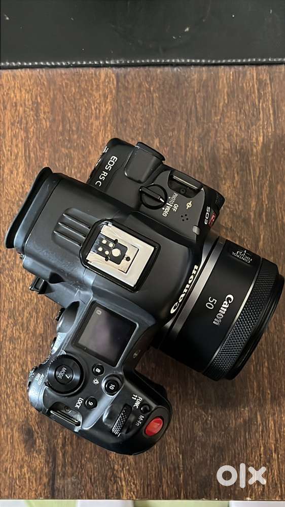 Canon r5c in mint condition