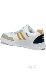 Asian shoe  size 8