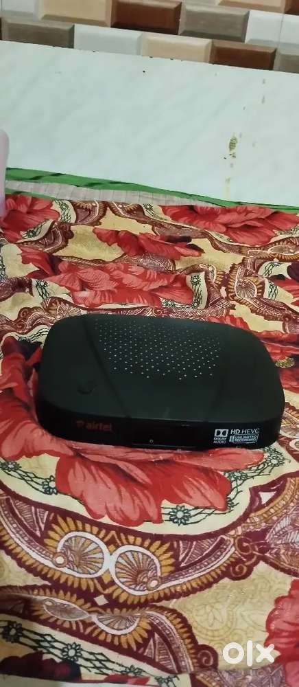 Airtel ka setup box chalu hai