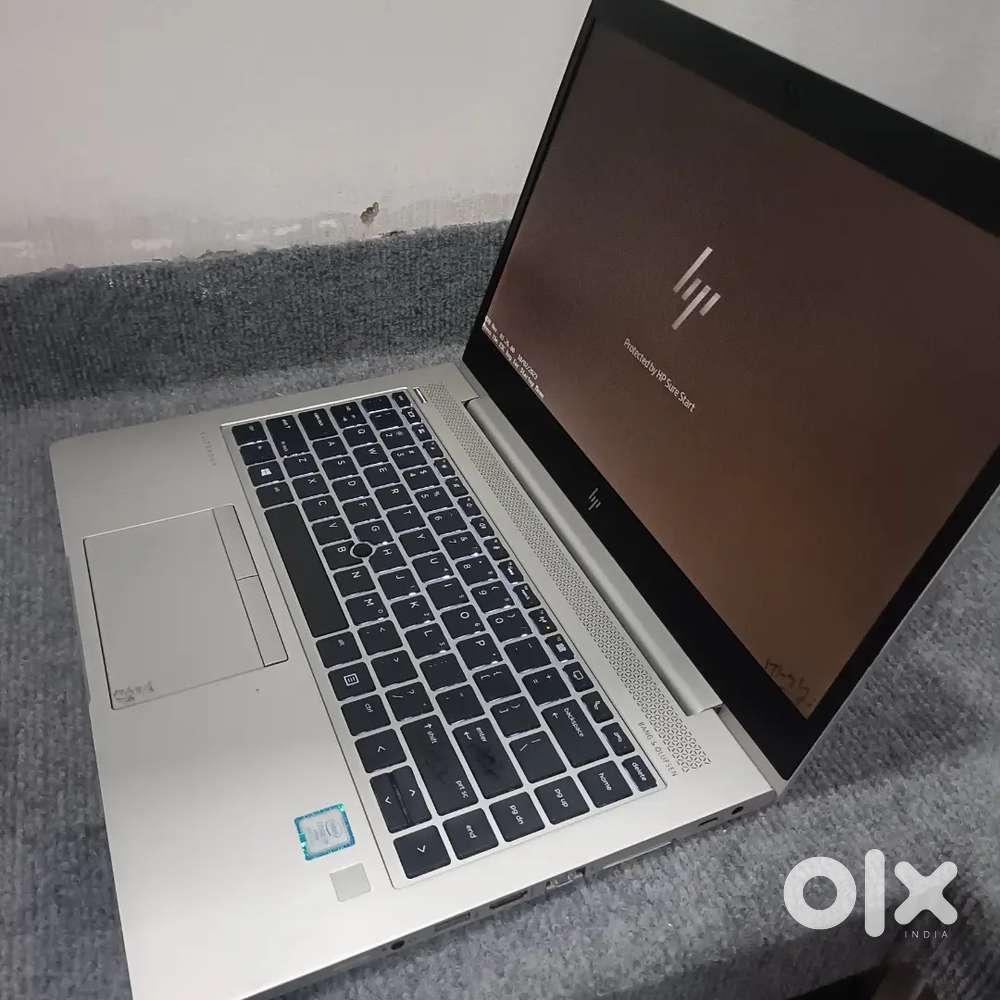 HP Elite Book 840 G5
 *Intel Core i5 8th Gen 
8 GB Ram 
256GB SSD Nvme
