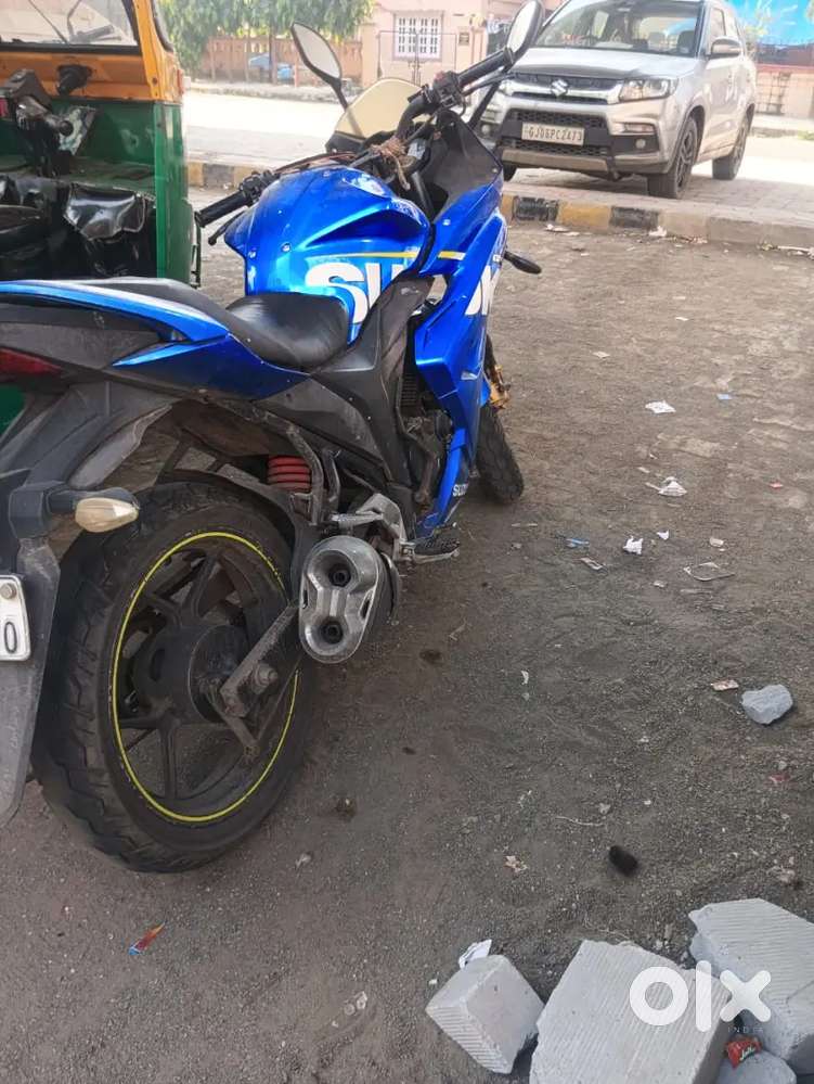 Suzuki Gixxer 150 mint condition urgent selling