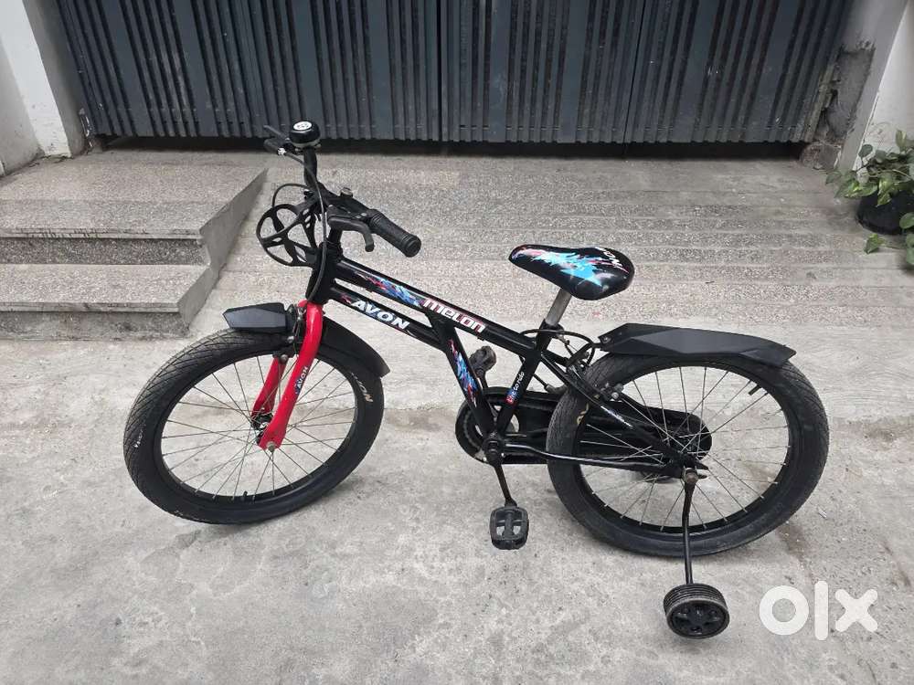Avon Kids Bicycle