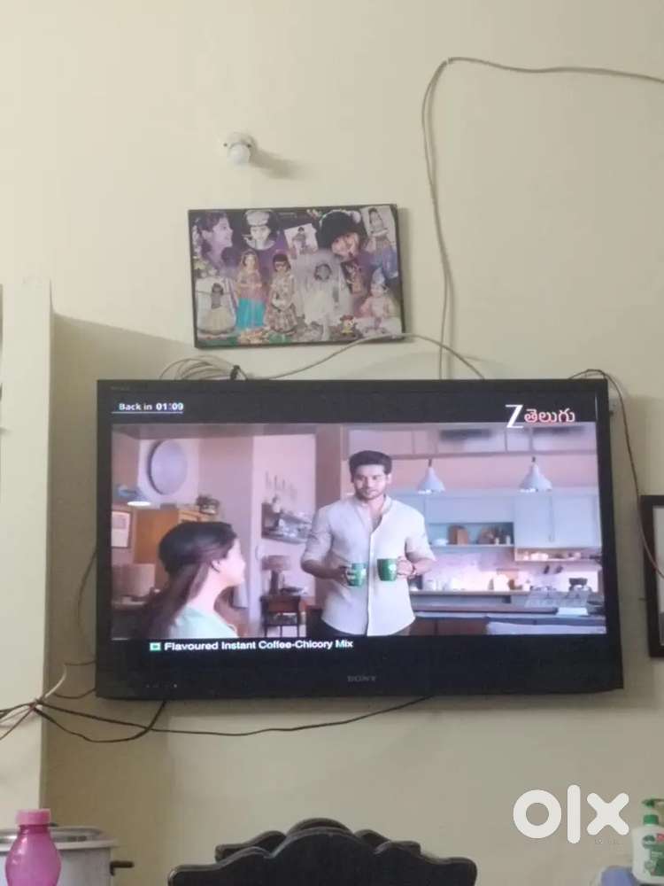 Sony tv high quality 52' INCHES efficient tv FULL HD TV standard,