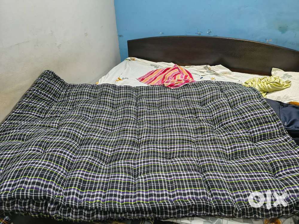 Double bed mattress