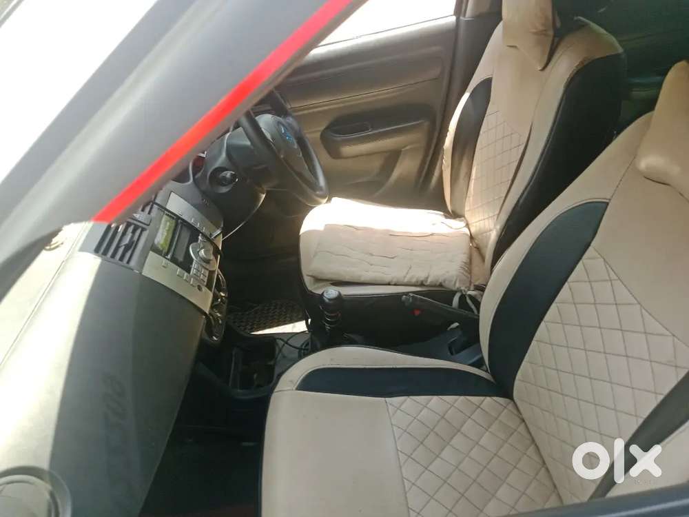 Car  sales rental 750 to 700