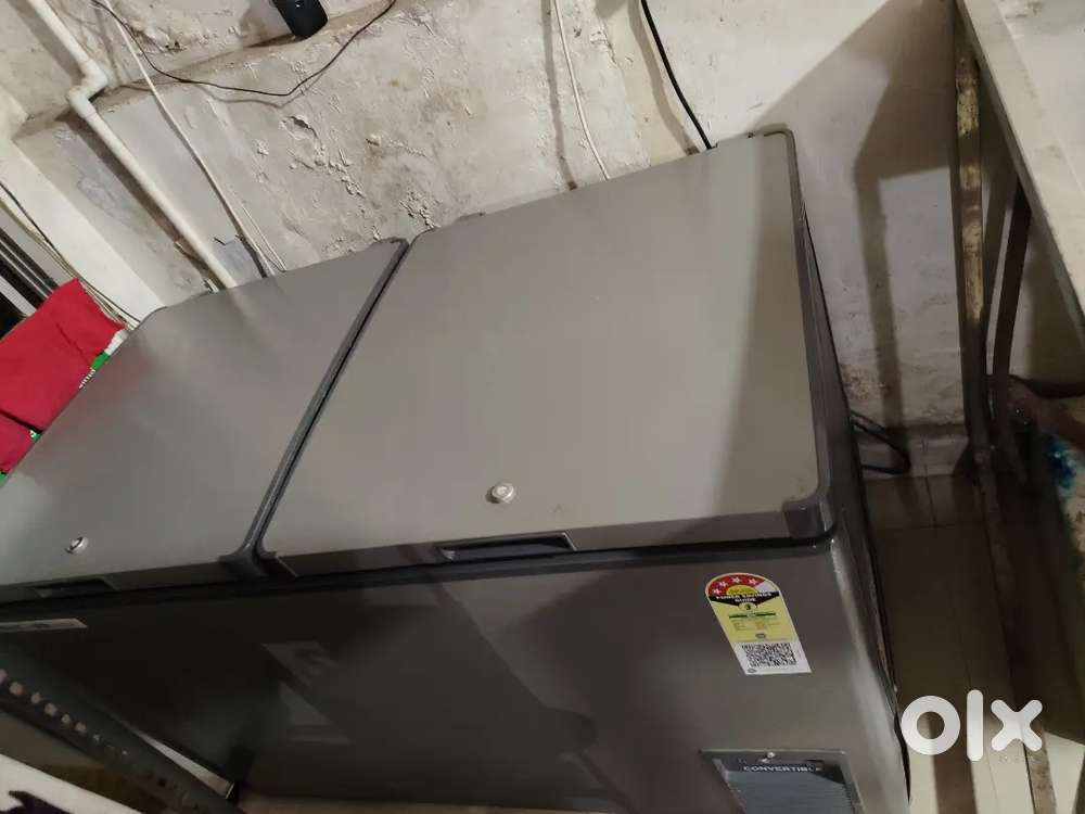 Deep Fridge 320 Litre Voltas convertible 2025 made 5 months warranty
